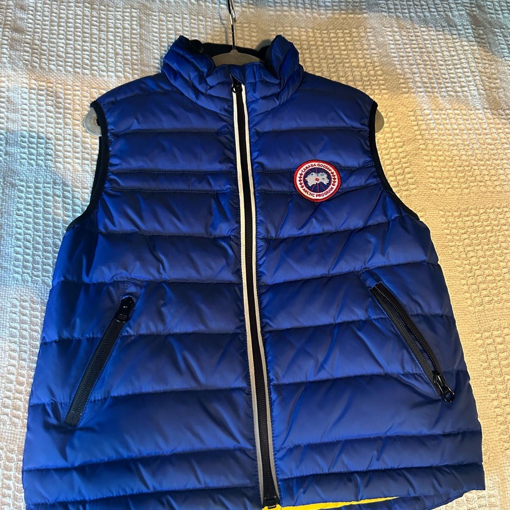 Kids Blue Puffer Vest - Canada Goose